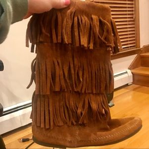 Minnetonka Fringed Brown Boots